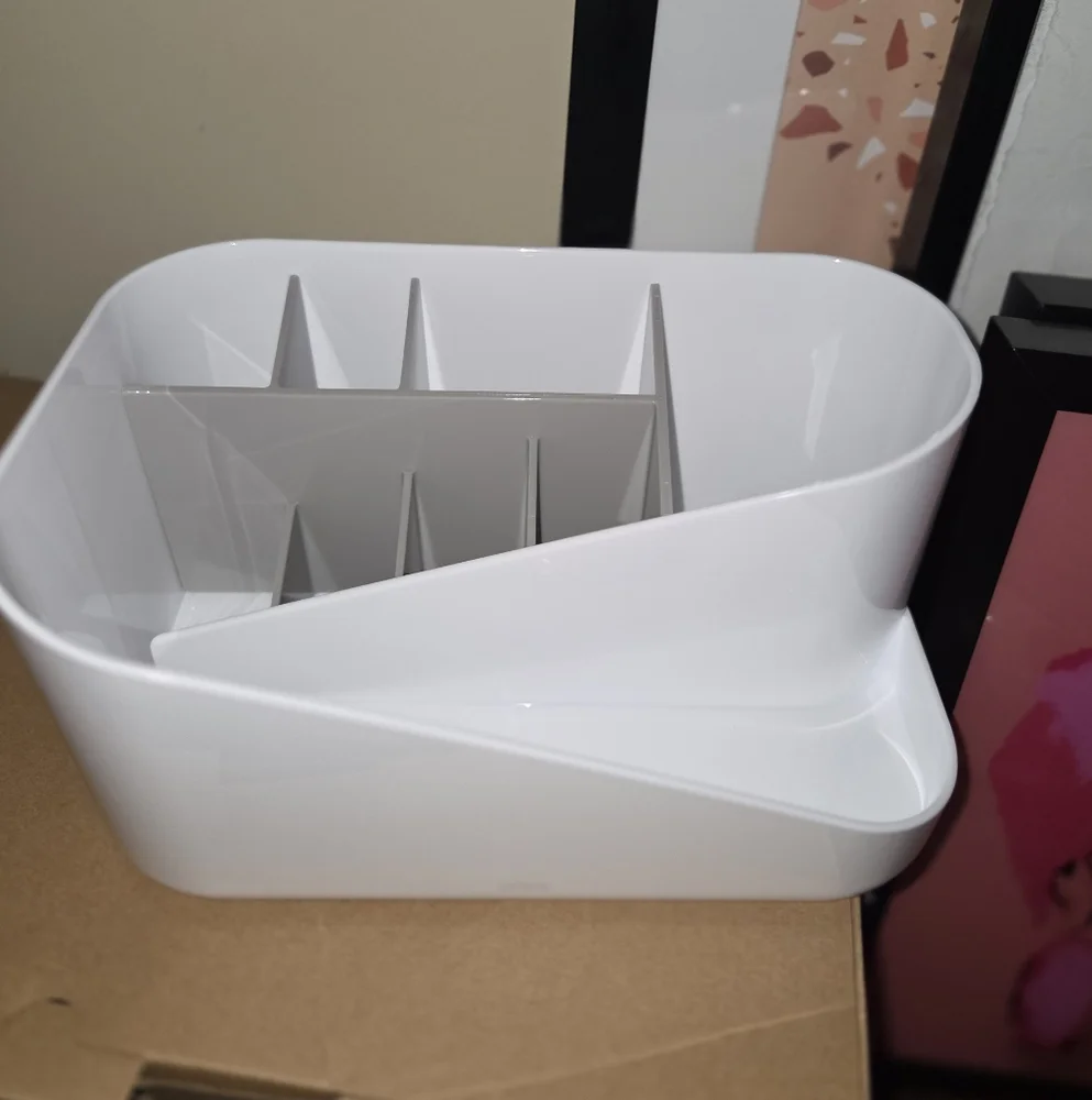 Umbra White Organizer